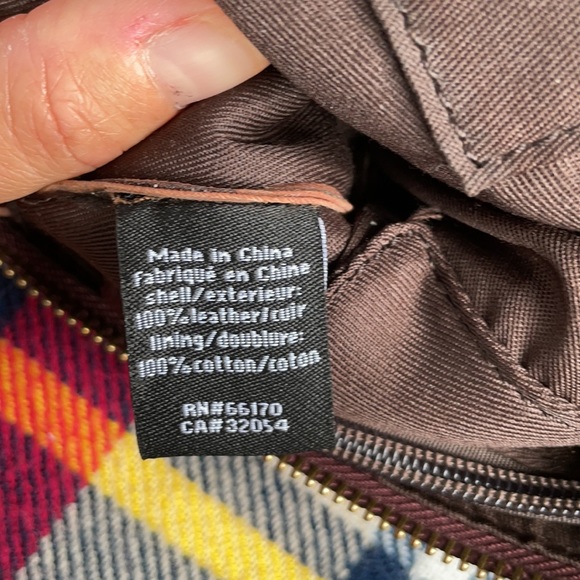 7 Chi Leather Crossbody Bag - Picture 5 of 6